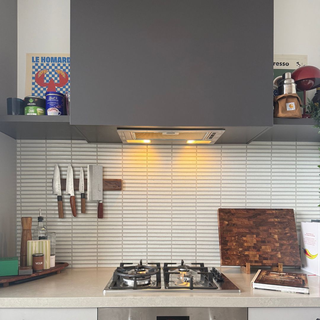 VEUR Black Walnut Magnetic Knife Holder